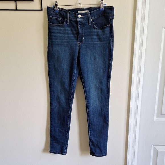Levi's Dark Blue Women's 311 Shaping Skinny Jeans Size 29 - Picture 6 of 10